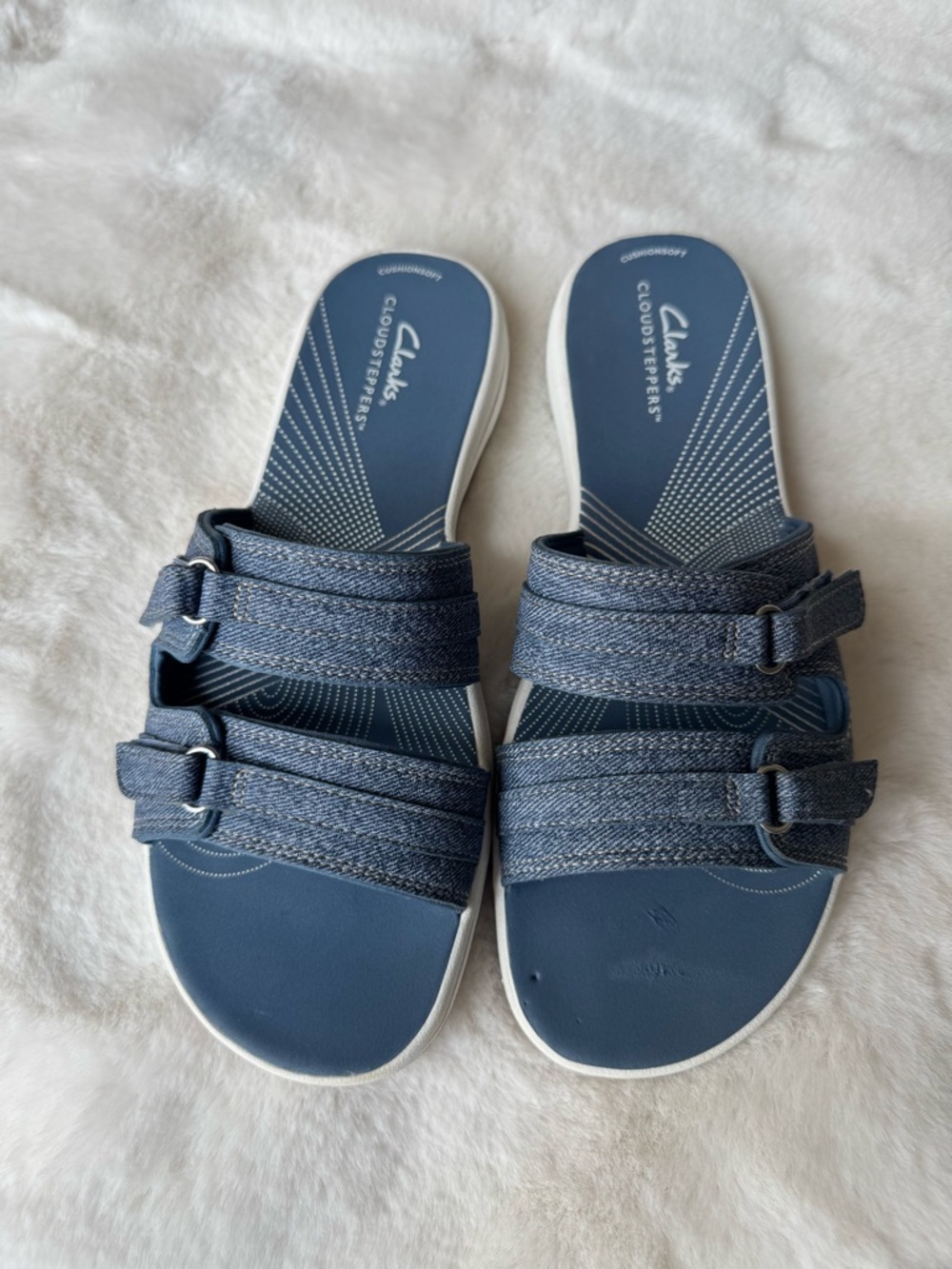 Clarks Cloudsteppers Breeze Piper Denim Blue Triple-Strap Slide Sandals Size 9